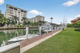 Building Photo - 1700 SE 15th St