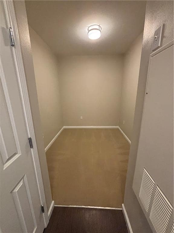 Building Photo - 1000 Providence Pl