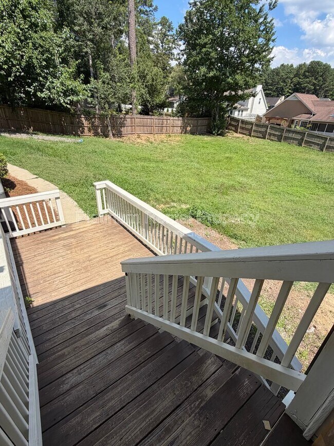 Building Photo - 467 Lees Trace SW