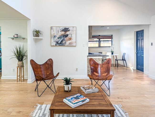 Building Photo - 6518 Kury Ln