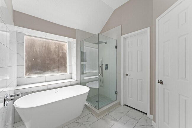 Building Photo - 15306 Goodman St