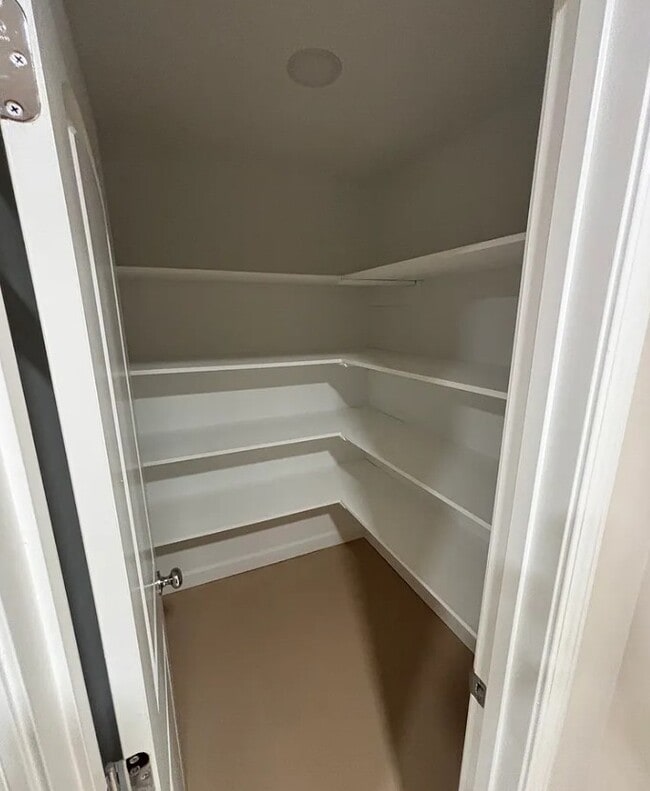 Building Photo - 58 West Apartments