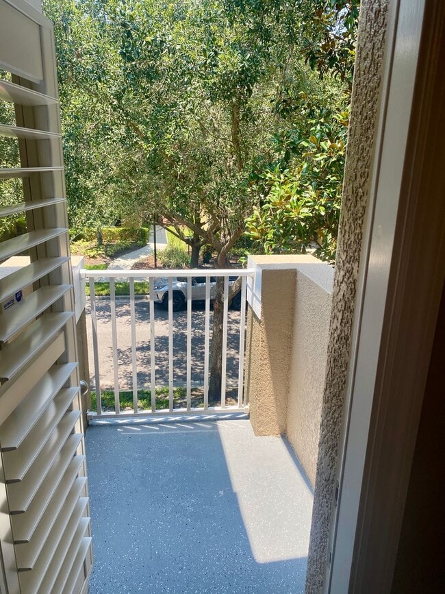 Building Photo - Citrus Park Luxury 3 Bedroom / 2.5 Bathroom Townhome Available 7/1/22