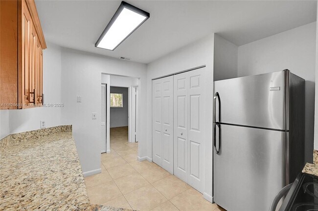 Building Photo - 3453 NW 44th St