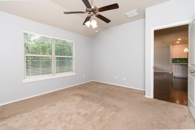 Building Photo - 4831 Rosaline Dr