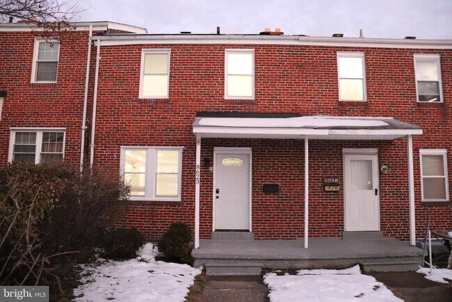 Building Photo - 8623 Willow Oak Rd