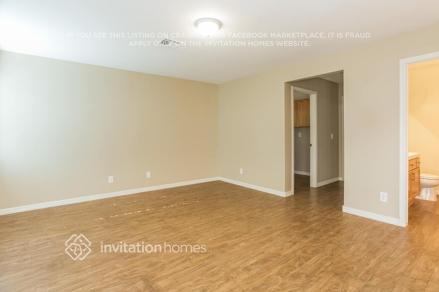 Building Photo - 3703 Funston Way