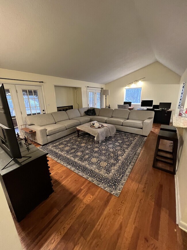 Primary Photo - 1837 W Ora Dr