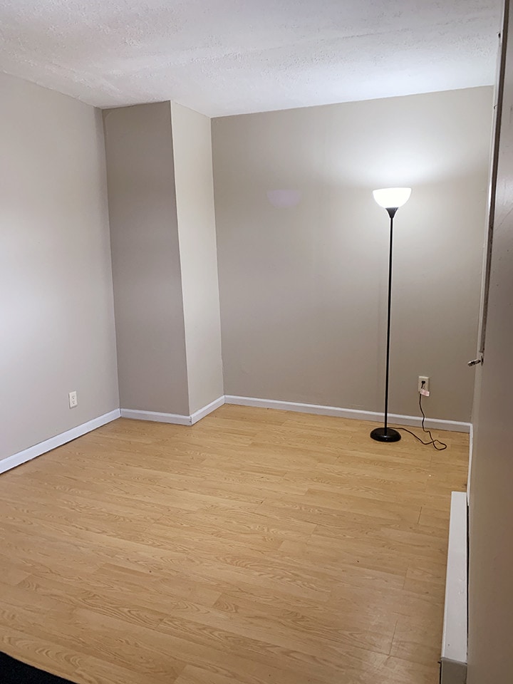 Building Photo - 245 S Washington St