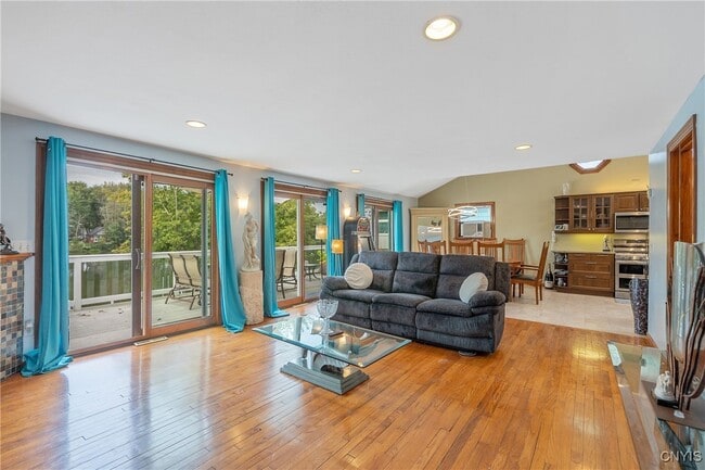 Building Photo - 3354 Hayes Rd