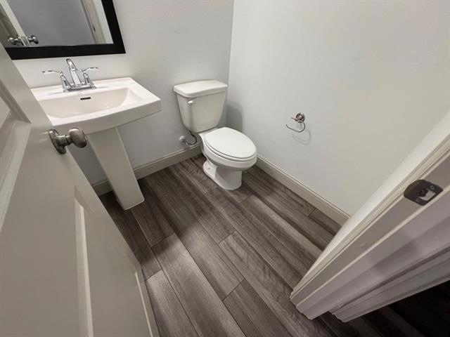 Building Photo - 4561 Bishop St