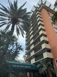 Building Photo - 2951 S Bayshore Dr