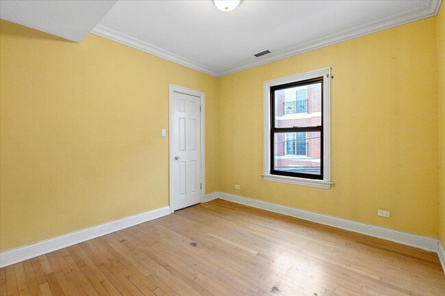 Primary Photo - 2 bedroom in Chicago IL 60634