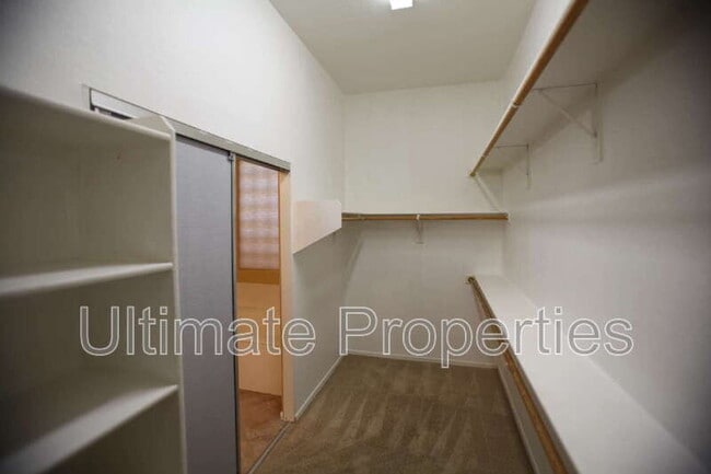 Building Photo - 29916 N 128th Ave