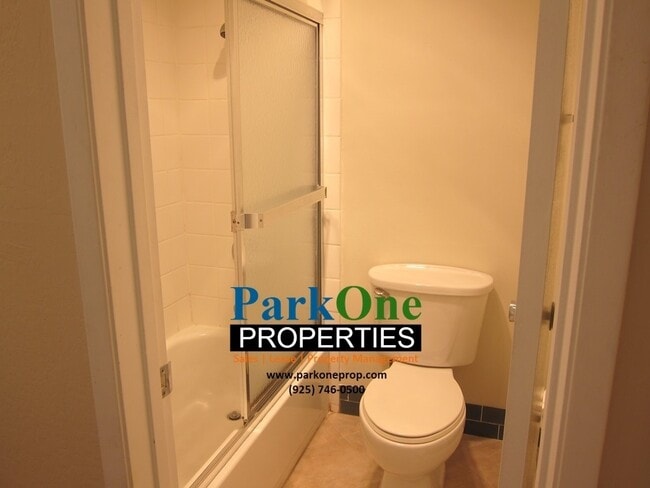Building Photo - Spacious One Bedroom in Walnut Creek Keys!