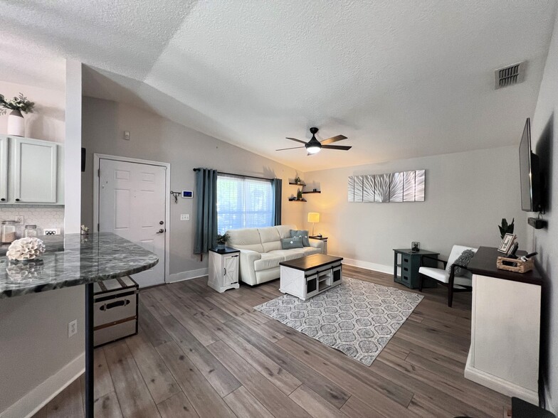 Open Concept Large Living Room - 808 9th Ave N