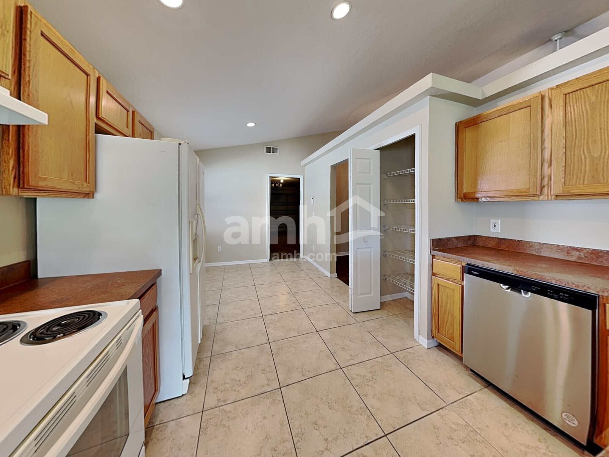 Building Photo - 10942 Brown Trout Cir