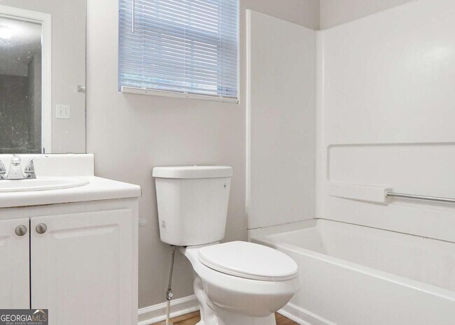 Building Photo - 7230 Oakley Ct