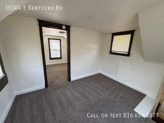 Building Photo - 10304 E Kentucky Rd