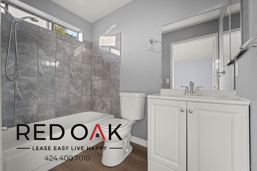 Building Photo - 2448 N Eastern Ave