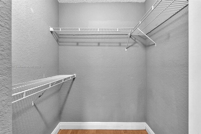 Building Photo - 2850 N Oakland Forest Dr