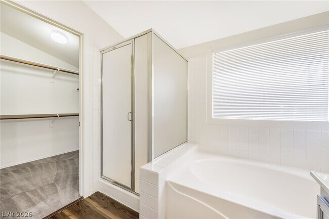 Building Photo - 9888 Sparrow Ridge Ave