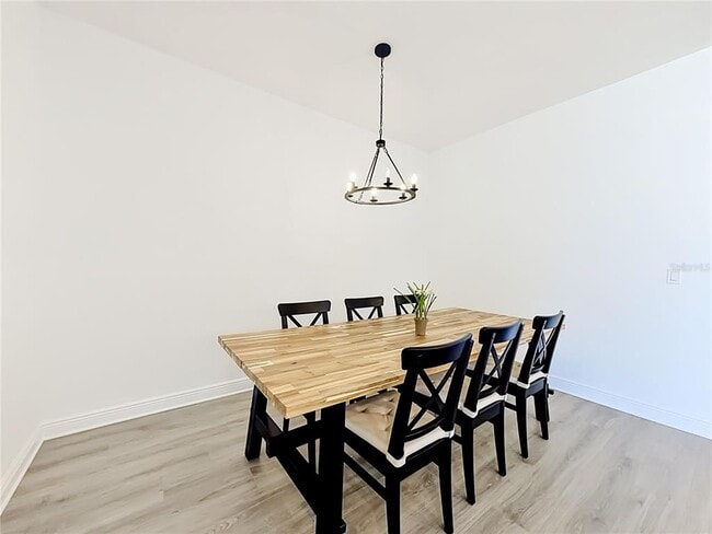 Building Photo - 4485 Davos Dr