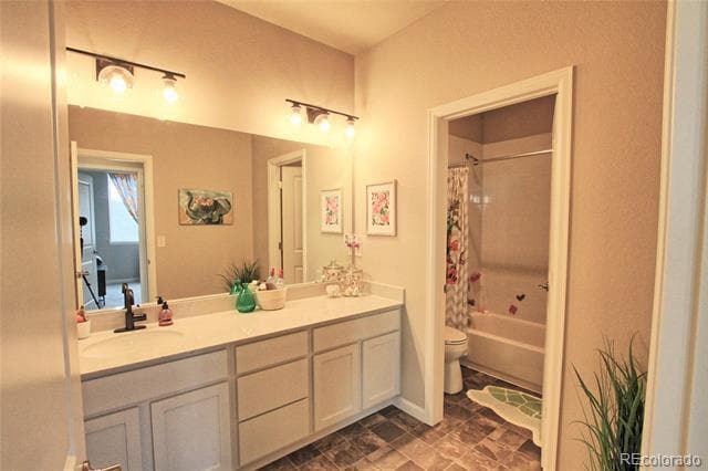 Building Photo - 8961 Birch Run Dr