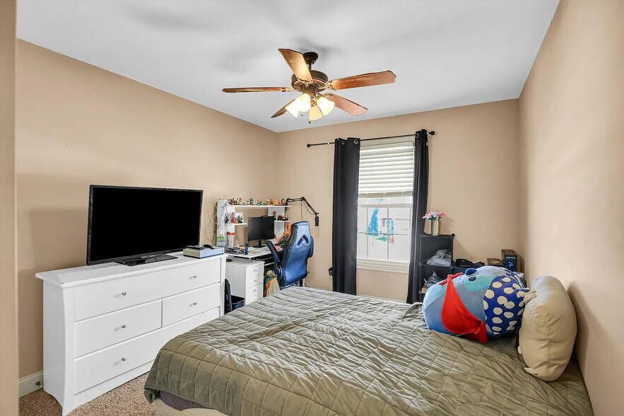 Building Photo - 3408 Boulder Ridge Dr
