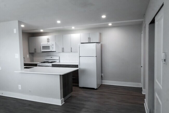 Building Photo - Stenton Apartments