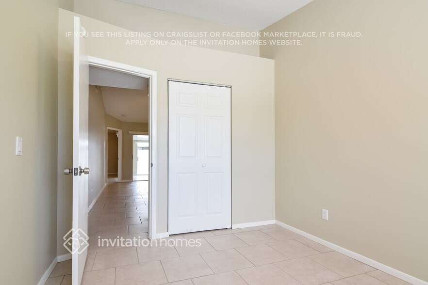 Building Photo - 1330 Coolmont Dr