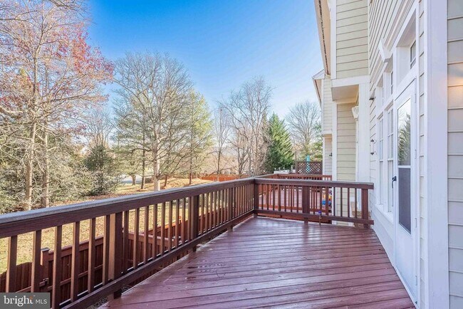 Building Photo - 2303 Sawtooth Oak Ct