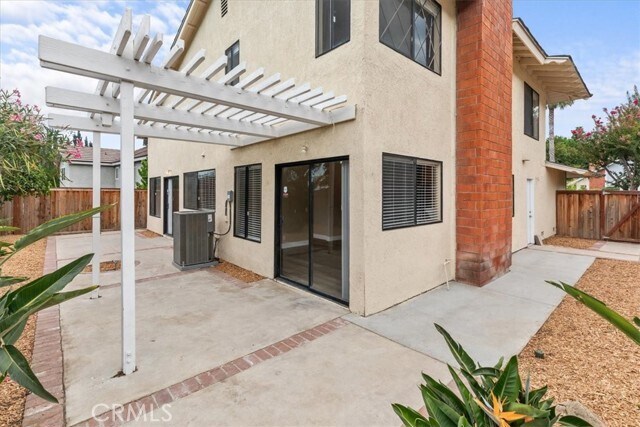 Building Photo - 26732 Laredo Ln