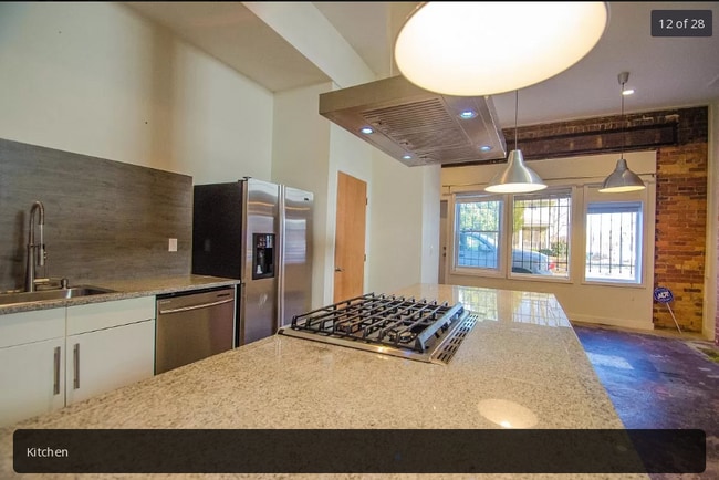 Building Photo - 559 Pryor St SW