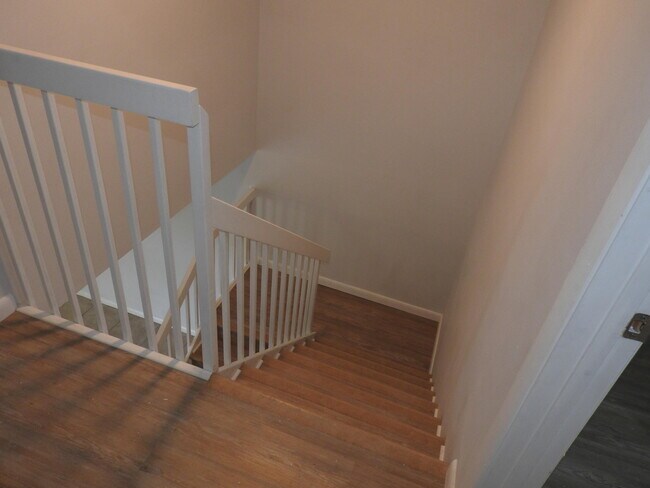 Building Photo - 246 Charter Way
