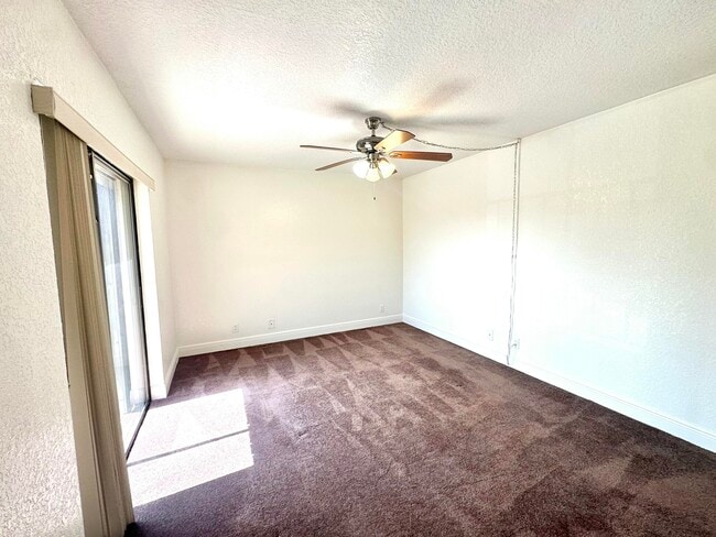 Building Photo - 82 Lake Arbor Dr