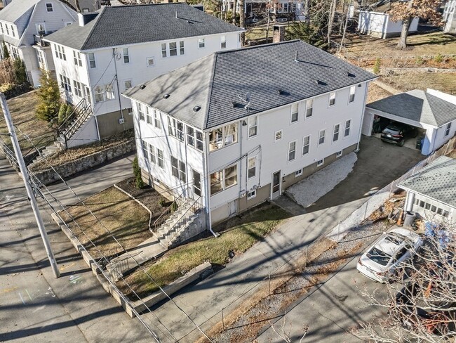Building Photo - 78-80-80 Elson Rd