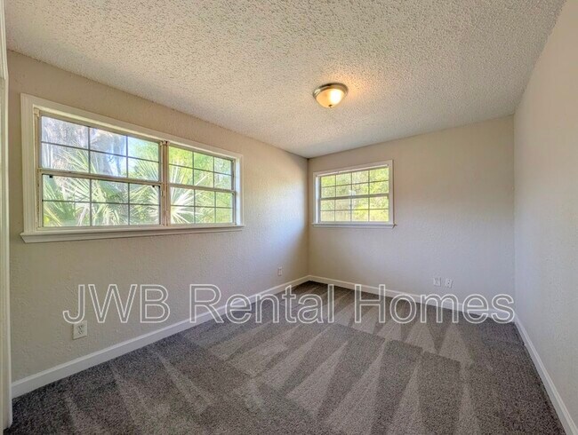 Building Photo - 8532 Buckingham Rd