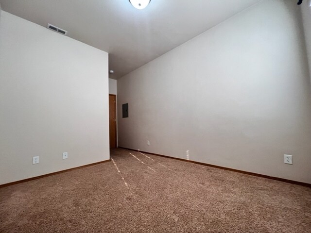 Building Photo - 1927 E Wilson Ln