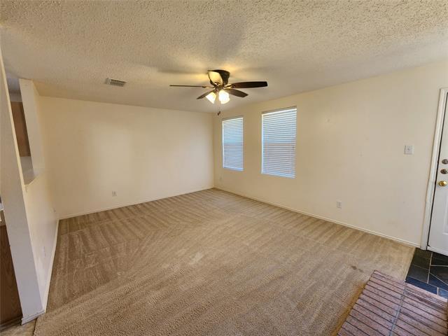 Building Photo - 3952 Thoroughbred Trail