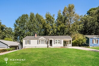 Building Photo - 2761 Oldknow Dr NW