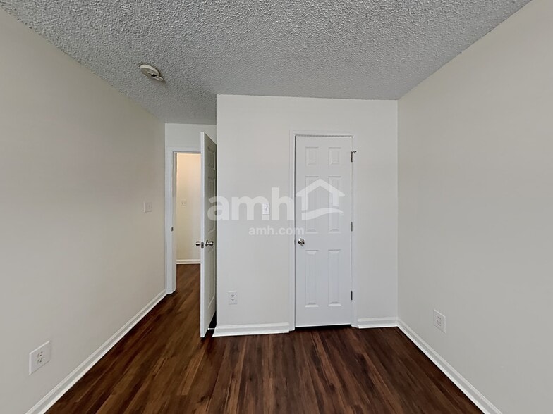 Building Photo - 2924 Compton Ct NW