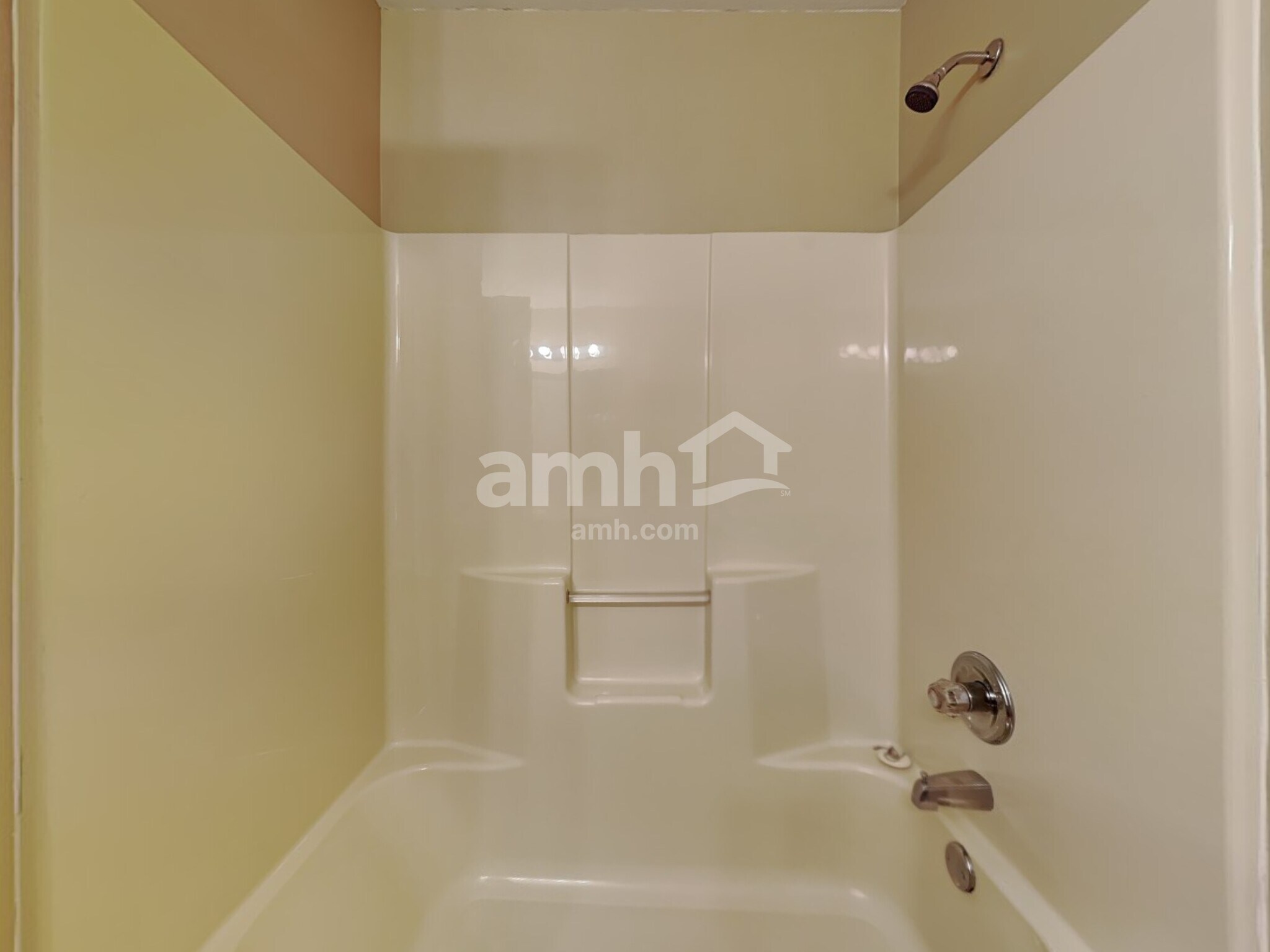 Building Photo - 7301 Blackstone Dr