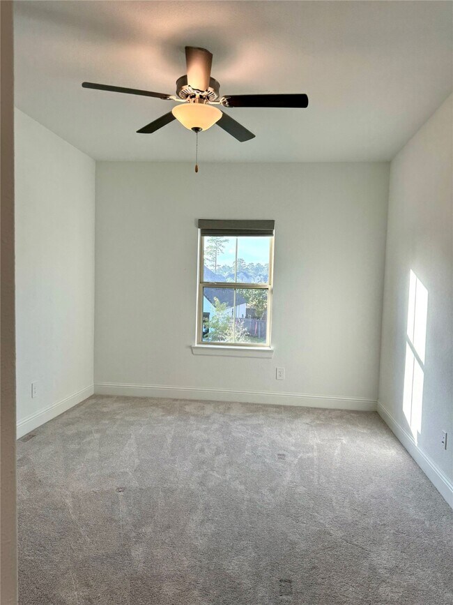 Building Photo - 1215 Tallow Park Ln