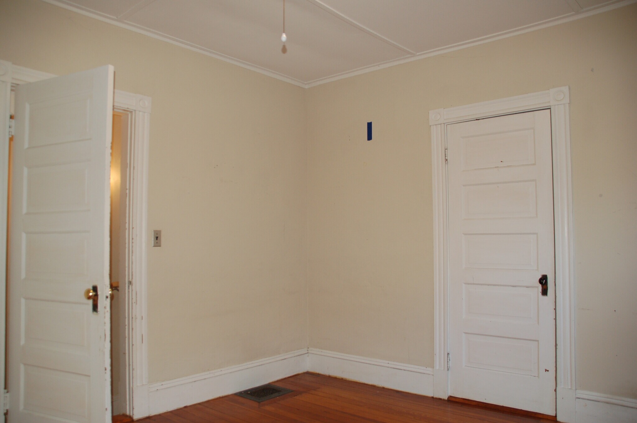 Building Photo - 81 Bristol Rd