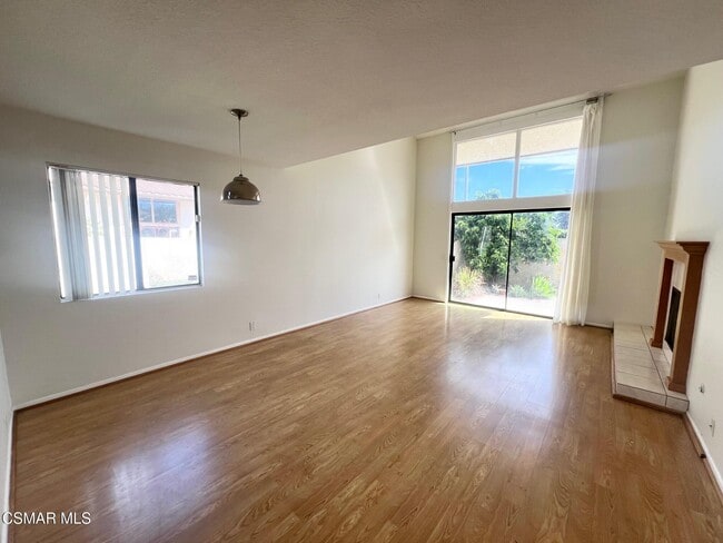 Building Photo - 198 San Vincente Cir