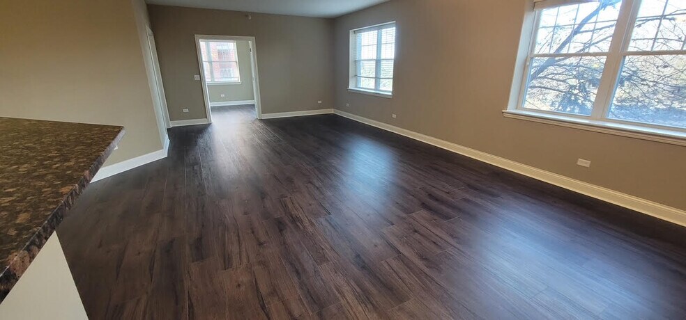 Building Photo - 1 Itasca Pl