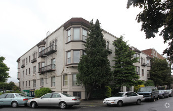 Building Photo - Roycroft Apartments