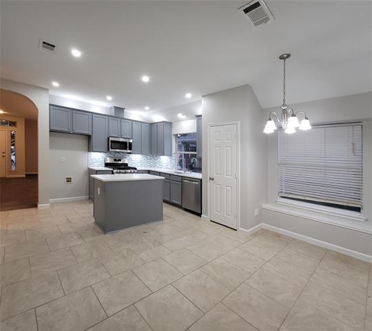 Building Photo - 7121 Hillshire Ln