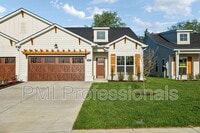 Building Photo - 3407 John Richards Dr